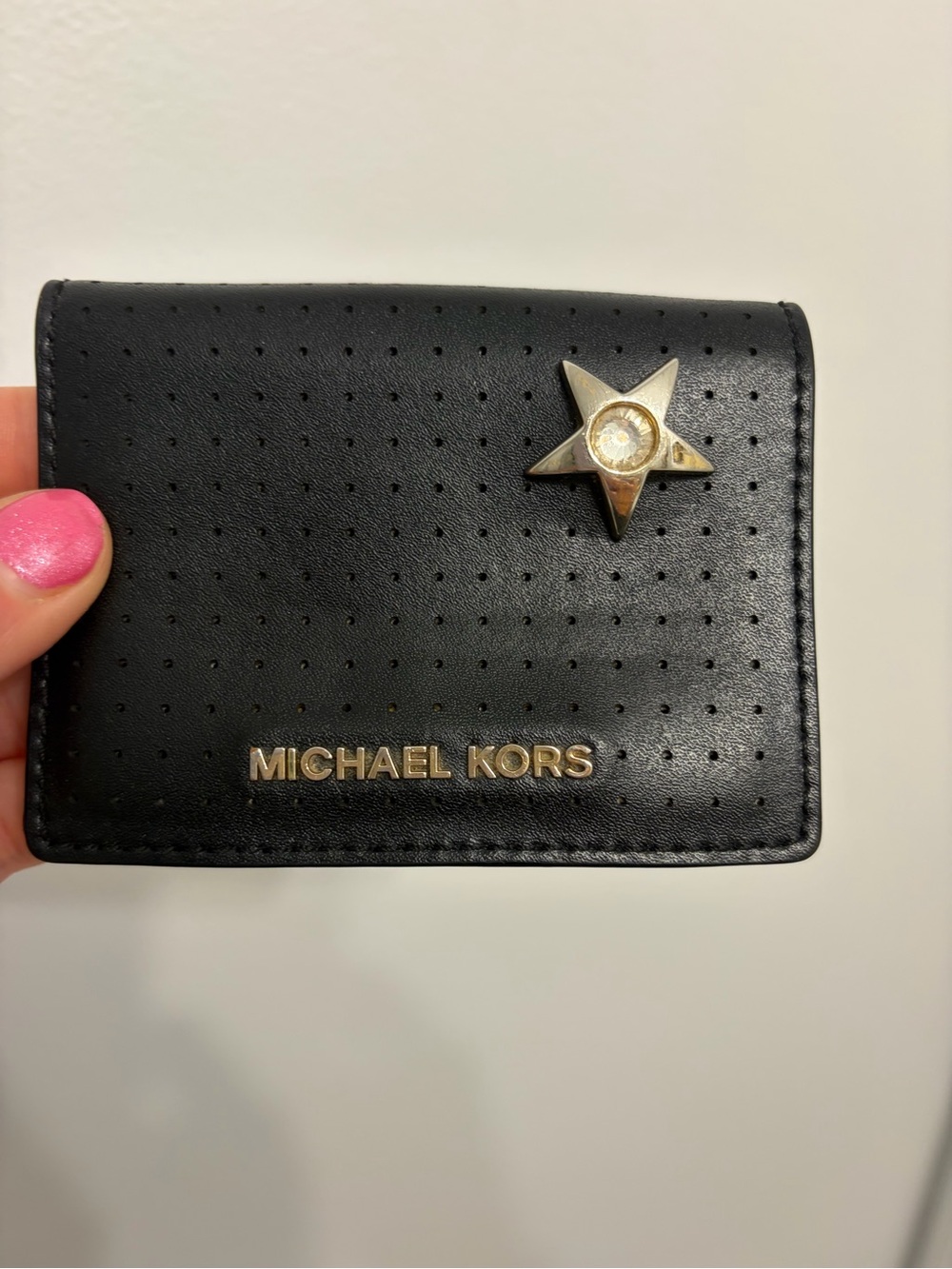 Michael Kors Jet Set Black Perforated Card Case with Gold Star Accent EUC - Picture 2 of 7
